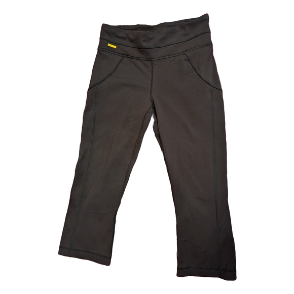 Women's Lolë black cropped leggings size smalls - Picture 1 of 7